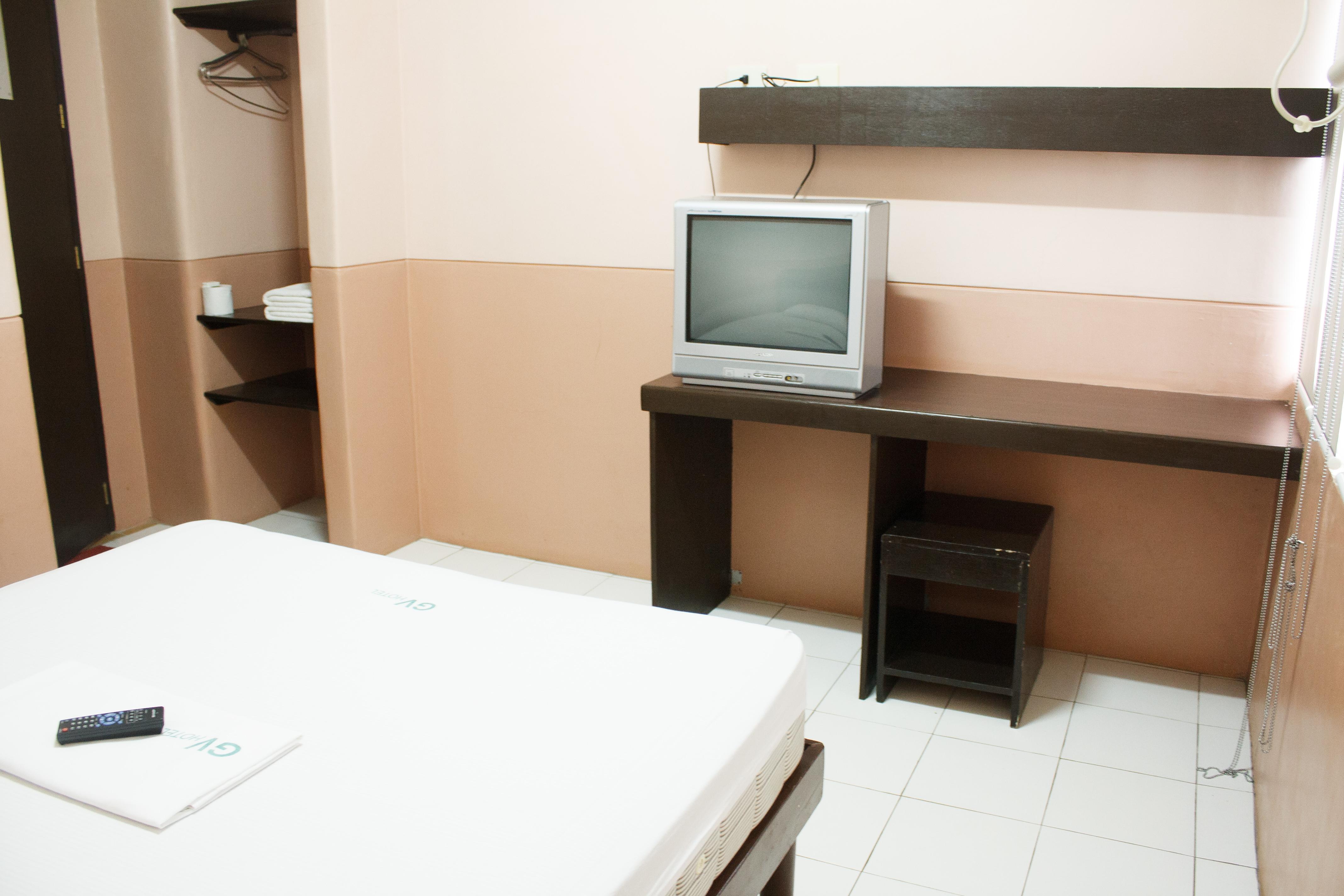 Gv Hotel - Naval Biliran Екстер'єр фото