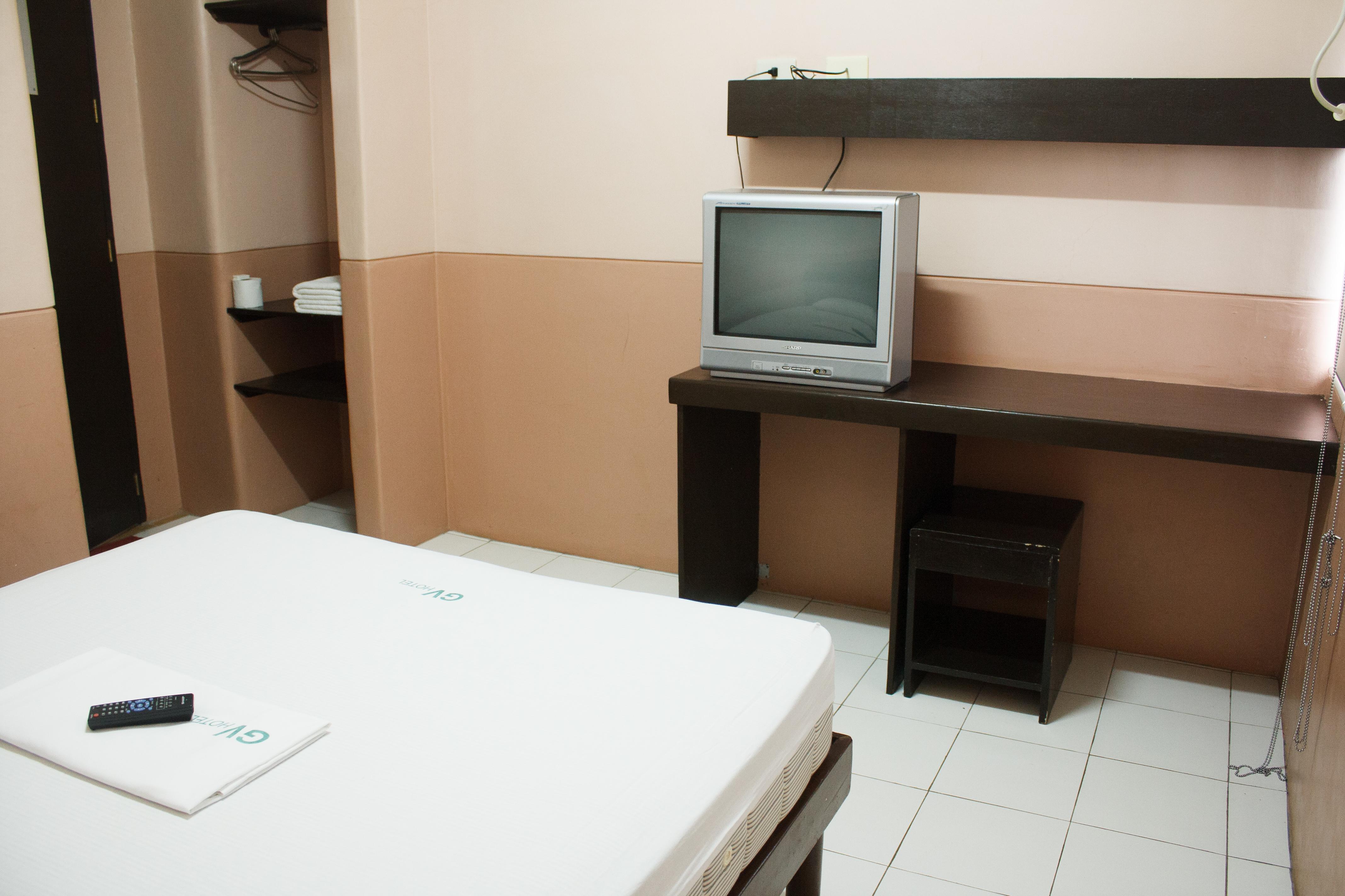 Gv Hotel - Naval Biliran Екстер'єр фото