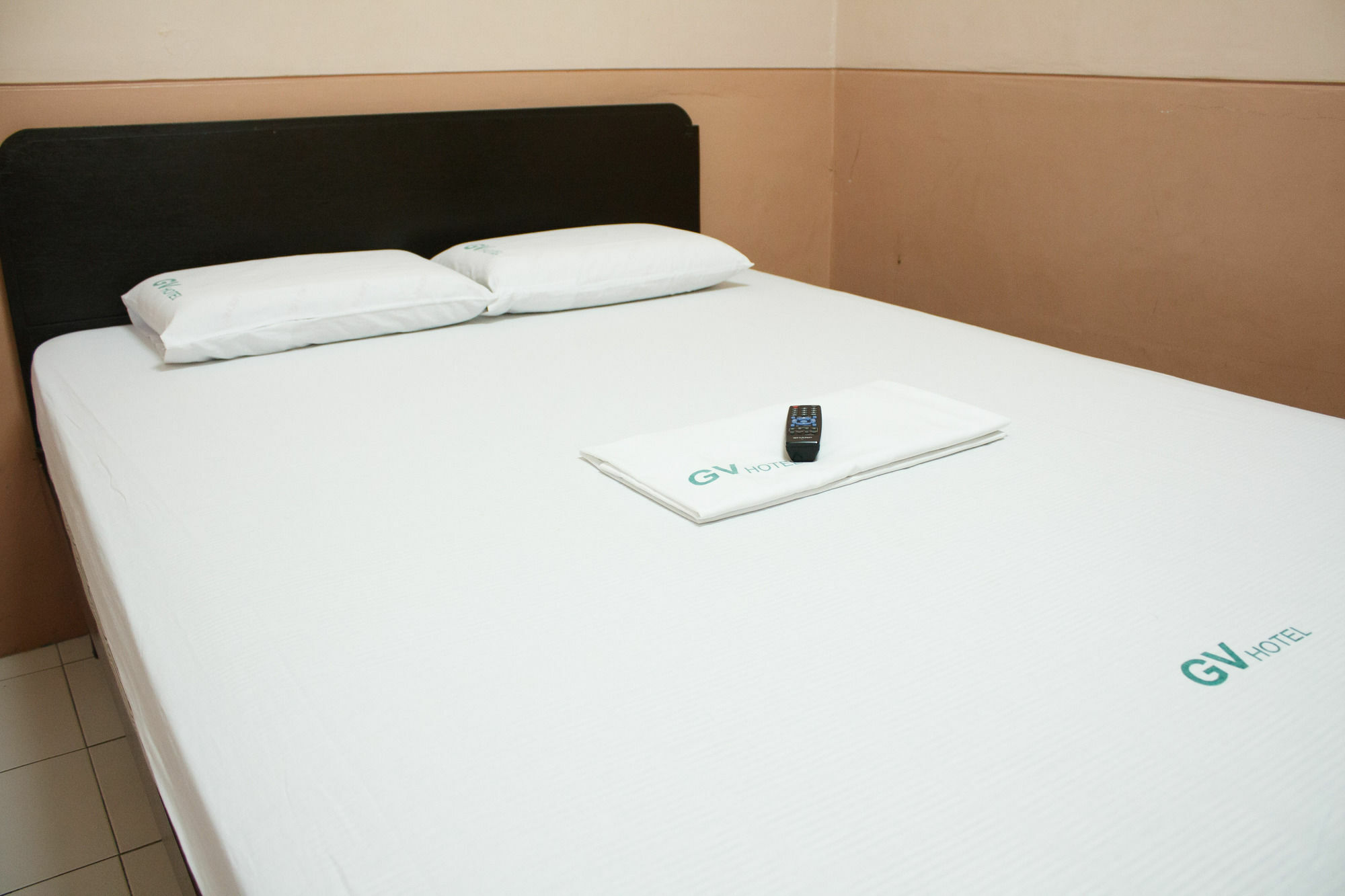 Gv Hotel - Naval Biliran Екстер'єр фото